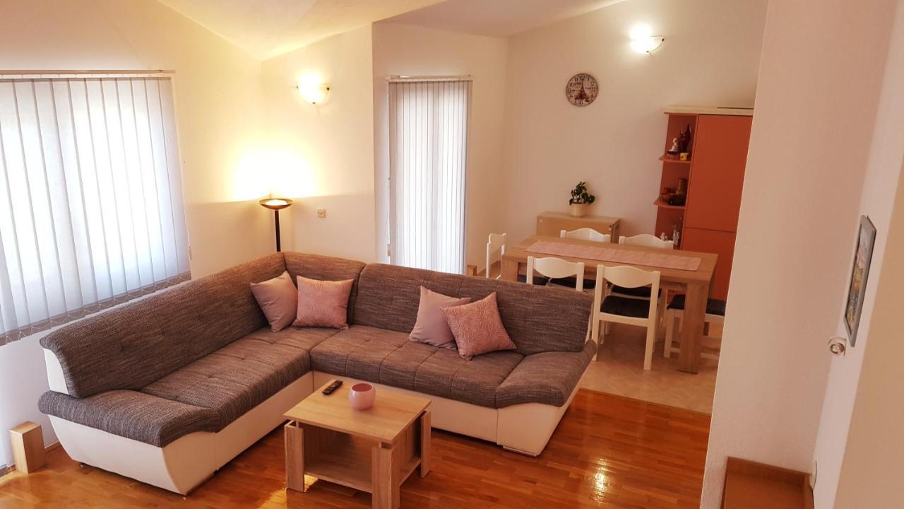 Apartments Edita Makarska Esterno foto