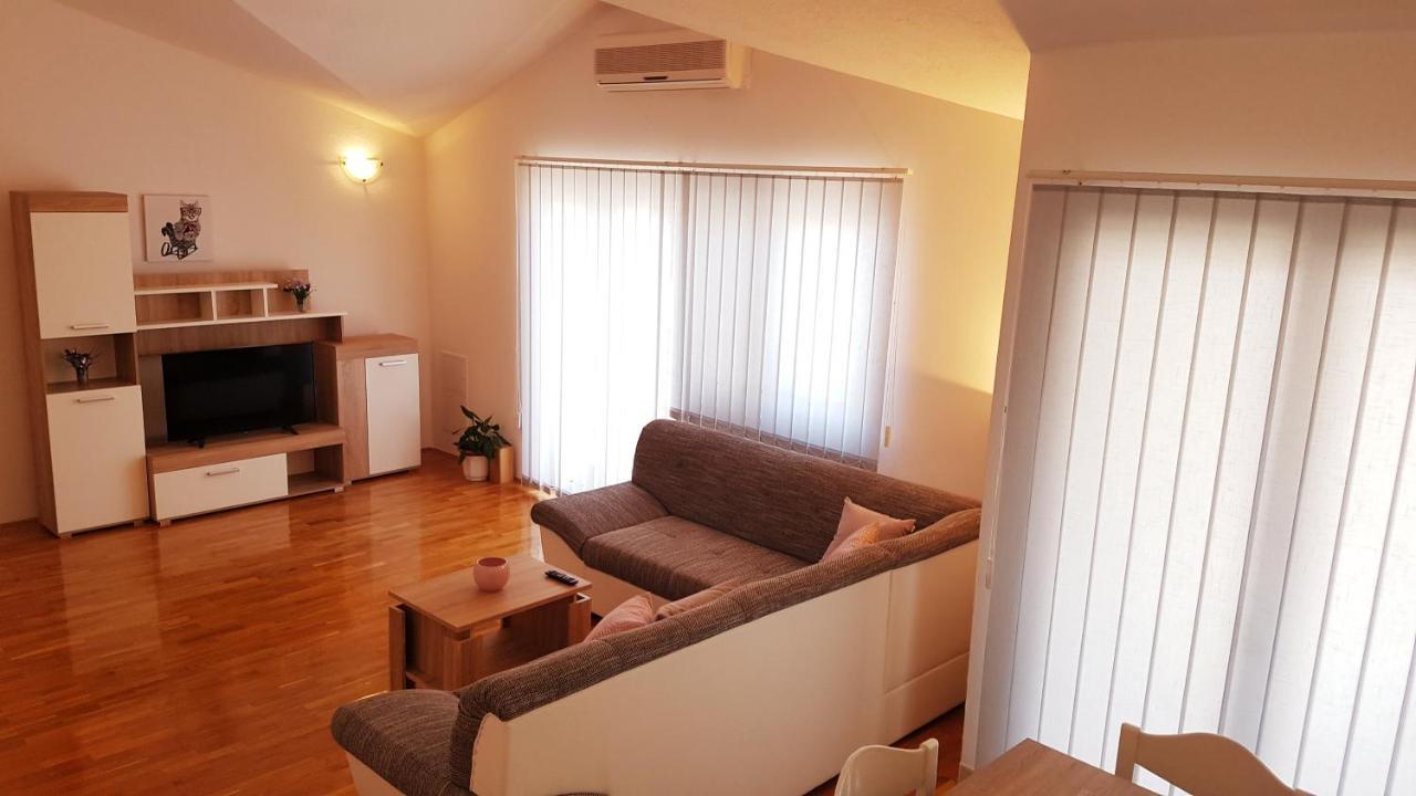 Apartments Edita Makarska Esterno foto